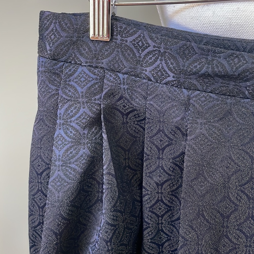 BANANA REPUBLIC NAVY BLUE FLARE MINI SKIRT with POCKETS - Picture 5 of 15